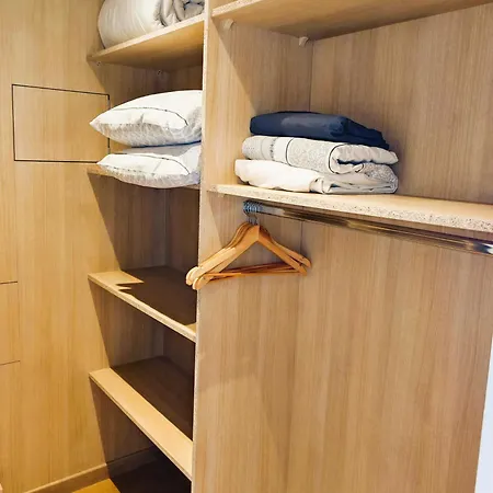 2 Persons - Clim - Hypercenter - 2mins Of - Juan Les Pins - And Sun *