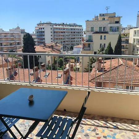 Superbe Sudio Juan Les Pins 2mins Des Plages Hypercentre Apartman
