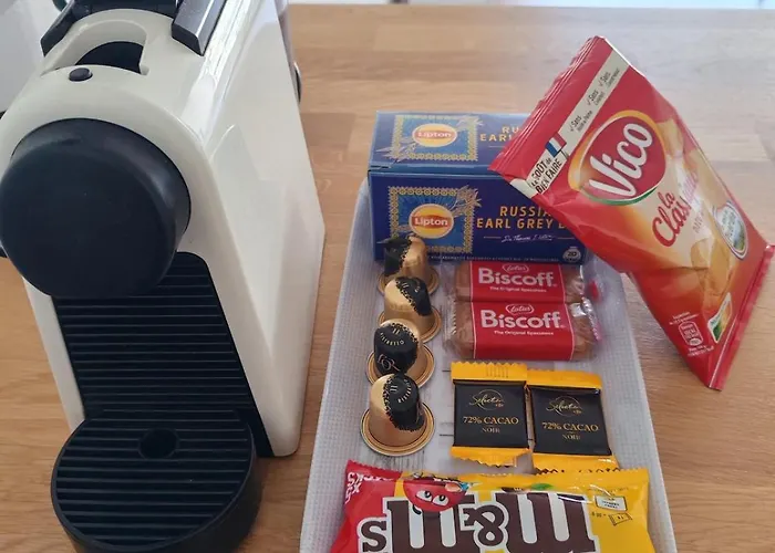 2 Persons - Clim - Hypercenter - 2mins Of - Juan Les Pins - And Sun *