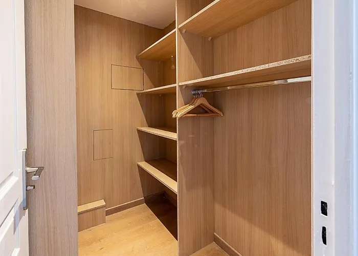 2 Persons - Clim - Hypercenter - 2mins Of - Juan Les Pins - And Sun * Antibes